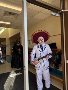 Red Ribbon hiding from drugs 2