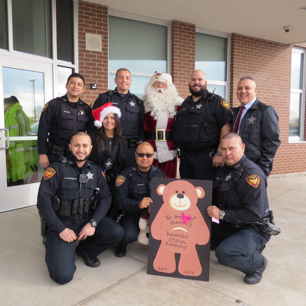 District 131 Aurora Police Department Visits Benavides
