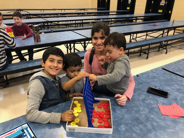 Dieterich Elementary School families enjoyed our SEL sponsored Family Game Night.